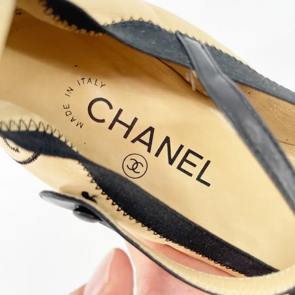 Chanel Retro y2k Beige & Black CC Cap Toe Leather Mary Jane Strap Heels EU 38.5